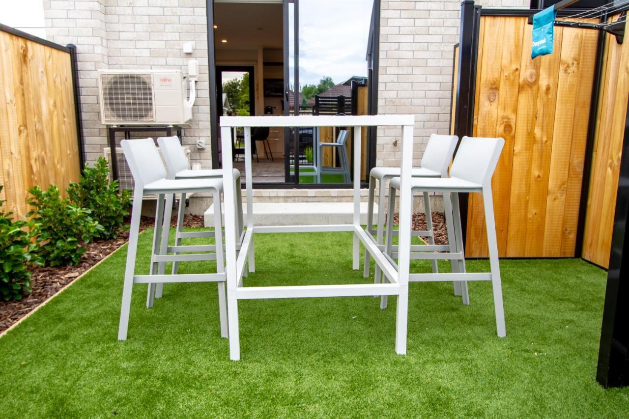 2 Bed Central Addington W/Park Christchurch Exterior foto